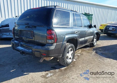 2004 Chevrolet Trailblazer Ls/Lt from USA, damaged, VIN 1GNDT13S642406801